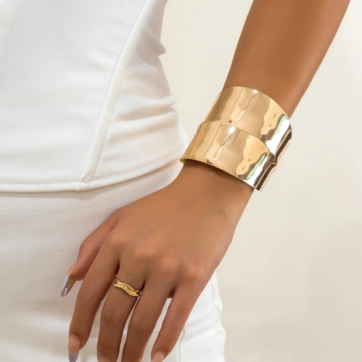 Glanzvolles Armband - in Gold oder Silber